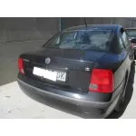 VOLKSWAGEN PASSAT BERLINA (3B2) VOLKSWAGEN PASSAT BERLINA (3B2) '1999 COMFORTLINE NEGRO 1996