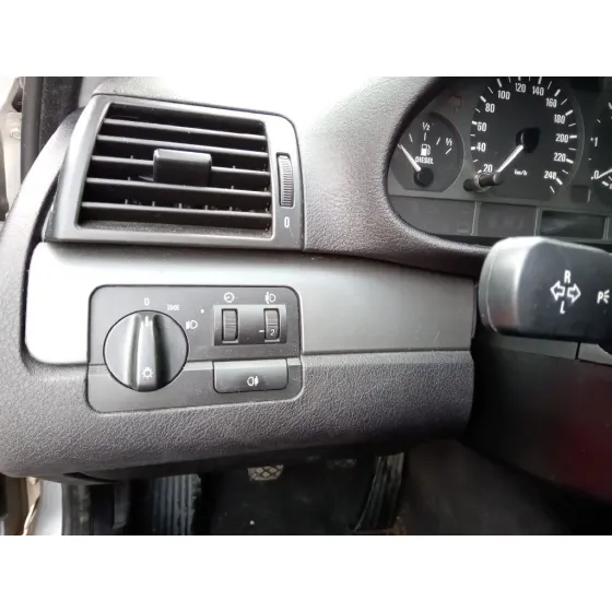 BMW SERIE 3 BERLINA (E46) '2000 320D GRIS