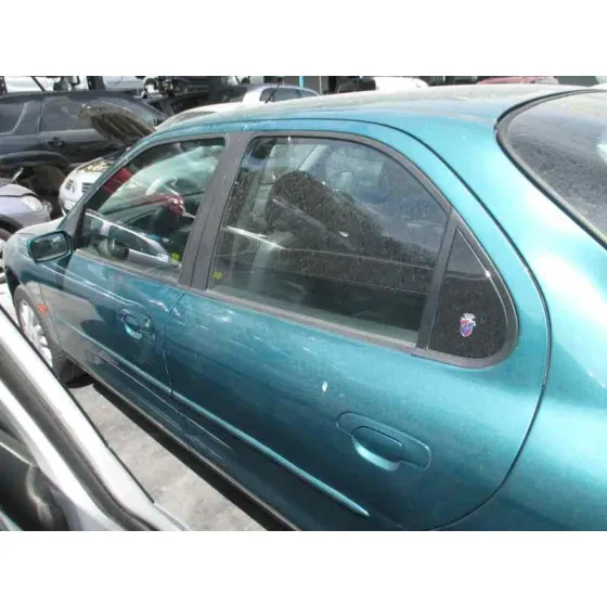 FORD MONDEO BERLINA (GD) '1999 AMBIENTE VERDE