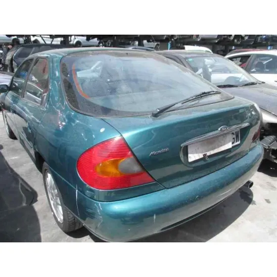 FORD MONDEO BERLINA (GD) '1999 AMBIENTE VERDE