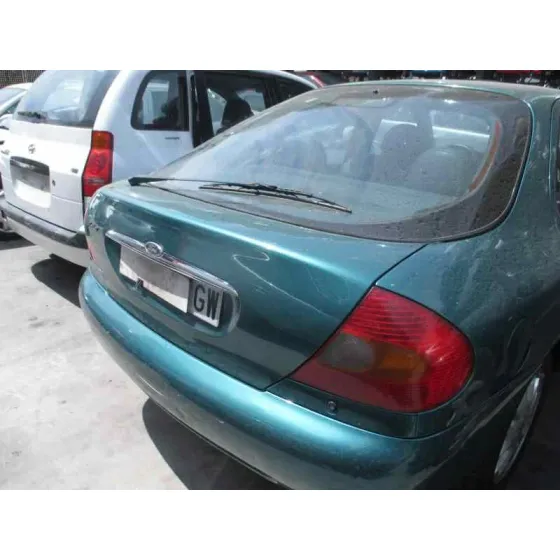 FORD MONDEO BERLINA (GD) '1999 AMBIENTE VERDE