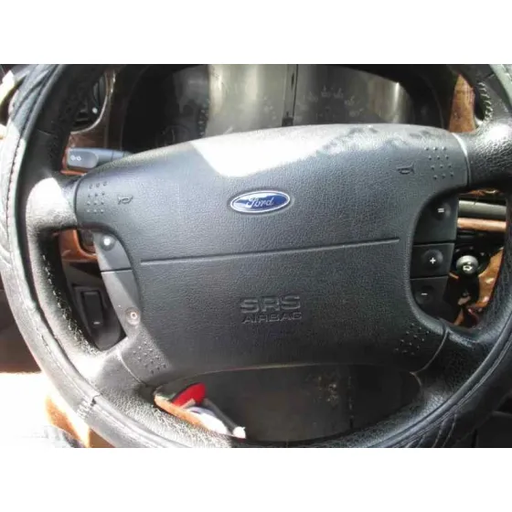 FORD MONDEO BERLINA (GD) '1999 AMBIENTE VERDE