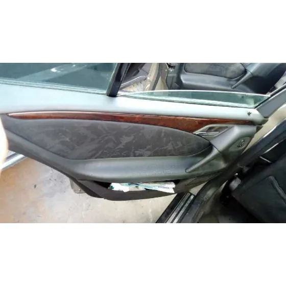 MERCEDES CLASE E (W210) BERLINA DIESEL '1999 300 TURBODIESEL (210.025) CHAMPAN