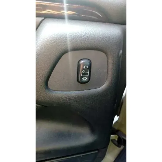 MERCEDES CLASE E (W210) BERLINA DIESEL '1999 300 TURBODIESEL (210.025) CHAMPAN