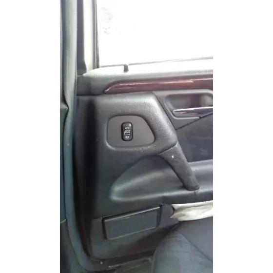 MERCEDES CLASE E (W210) BERLINA DIESEL '1999 300 TURBODIESEL (210.025) CHAMPAN