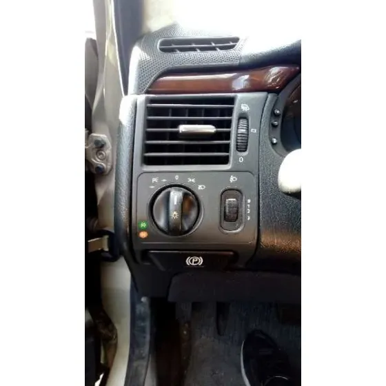 MERCEDES CLASE E (W210) BERLINA DIESEL '1999 300 TURBODIESEL (210.025) CHAMPAN