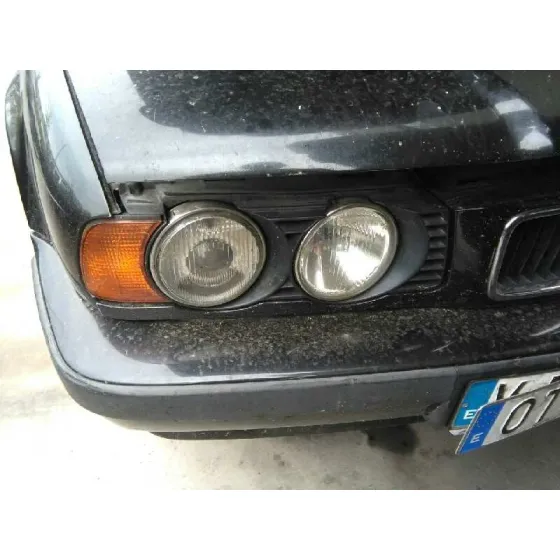 BMW SERIE 5 BERLINA (E34) '1995 525TD EXECUTIVE NEGRO