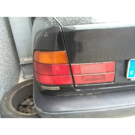 BMW SERIE 5 BERLINA (E34) '1995 525TD EXECUTIVE NEGRO