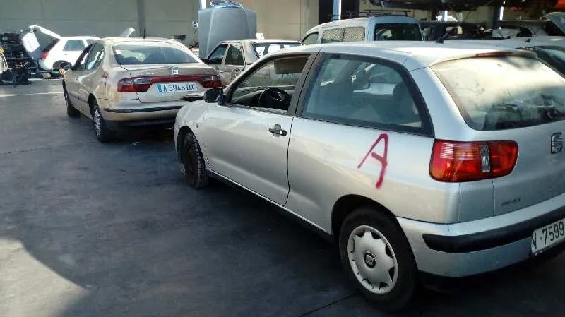 SEAT IBIZA (6K1) '2000 STELLA PLATA