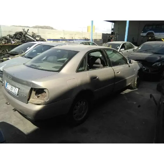 AUDI A4 BERLINA (B5) '1999 1.9 TDI MARRON