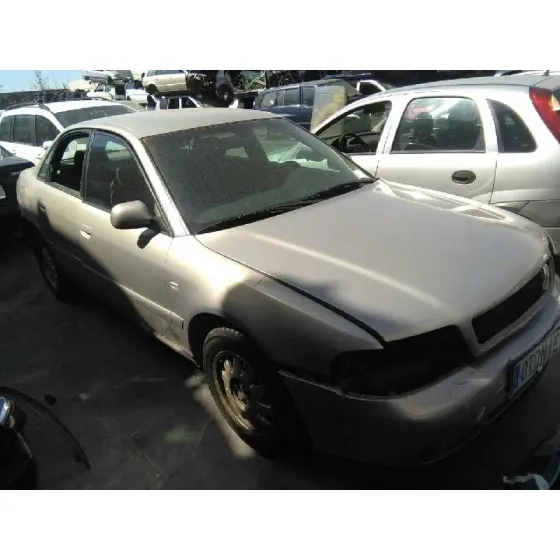 AUDI A4 BERLINA (B5) '1999 1.9 TDI MARRON