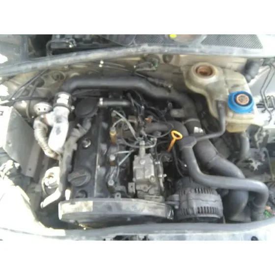AUDI A4 BERLINA (B5) '1999 1.9 TDI MARRON