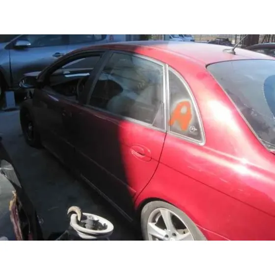 CITROEN C5 BERLINA '2005 2.0 16V CAT (RFJ / EW10A) GRANATE