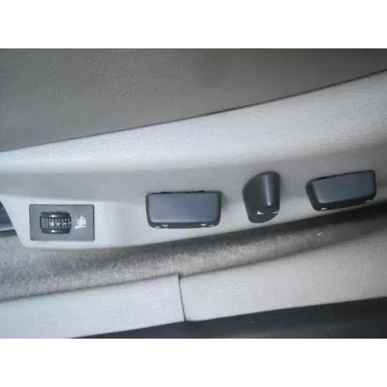 CITROEN C5 BERLINA '2005 2.0 16V CAT (RFJ / EW10A) GRANATE