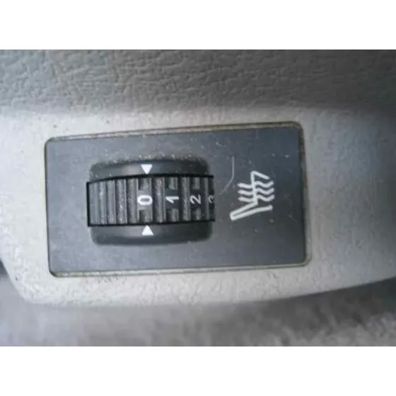 CITROEN C5 BERLINA '2005 2.0 16V CAT (RFJ / EW10A) GRANATE
