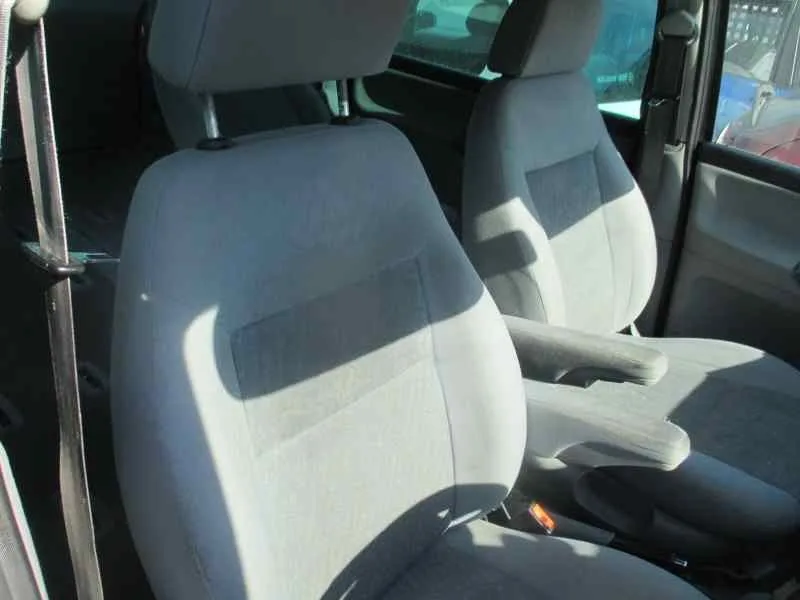 FORD GALAXY (VY) '2001 AMBIENTE AZUL OSCURO