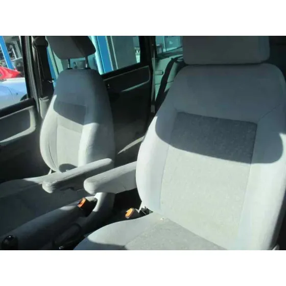 FORD GALAXY (VY) '2001 AMBIENTE AZUL OSCURO