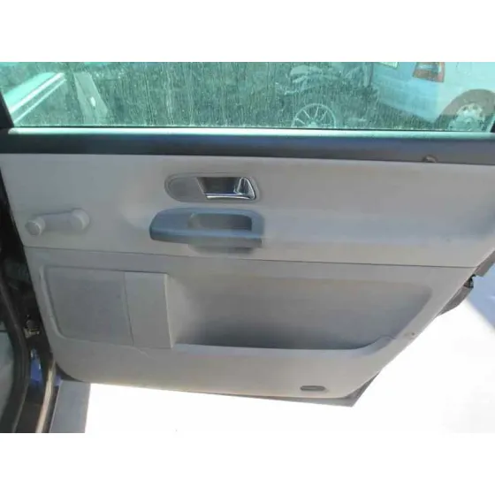FORD GALAXY (VY) '2001 AMBIENTE AZUL OSCURO