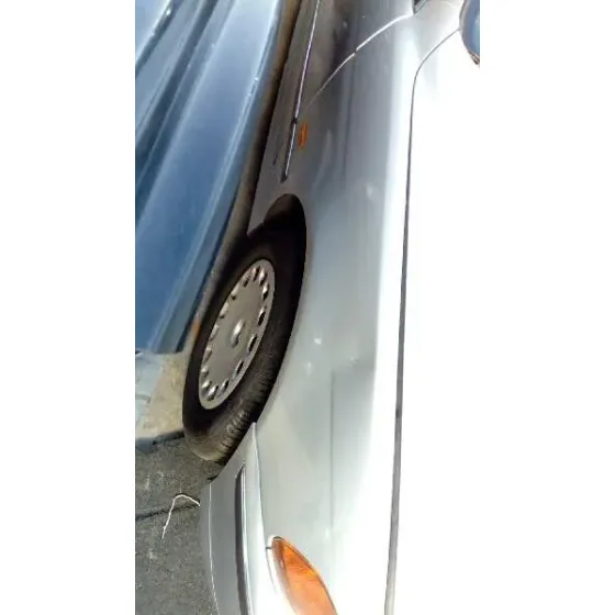 BMW SERIE 5 BERLINA (E39) '1997 528I GRIS PERLA