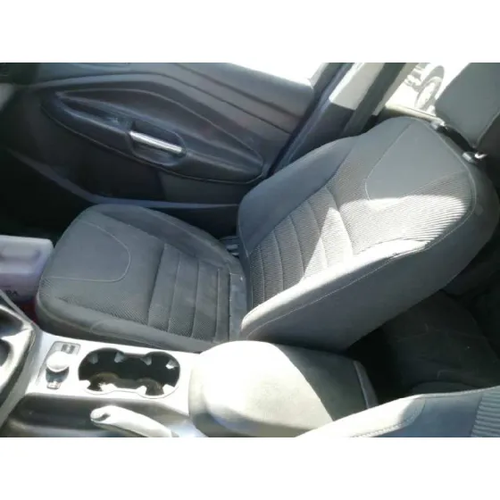 FORD KUGA (CBS) '2014 TITANIUM AZUL