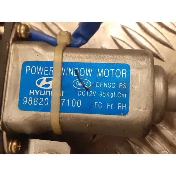 Elevalunas Delantero Derecho para Hyundai Matrix (Fc)