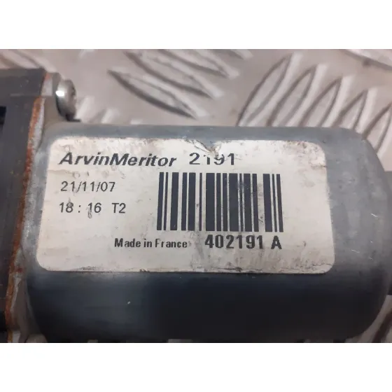 Elevalunas Trasero Izquierdo para Nissan Qashqai (J10)