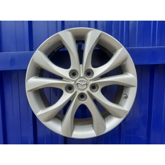 Llanta para Mazda 3 Lim. (Bl)