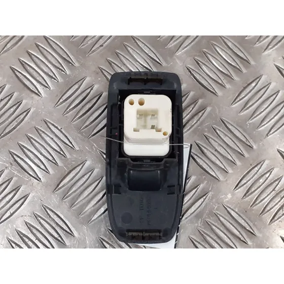 Mando Elevalunas Delantero Derecho para Mitsubishi Montero (V60/V70)