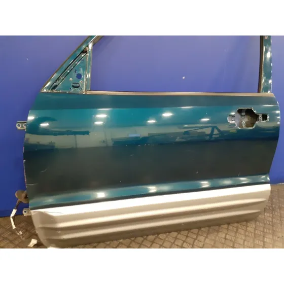 Puerta Delantera Izquierda para Mitsubishi Montero (V60/V70)