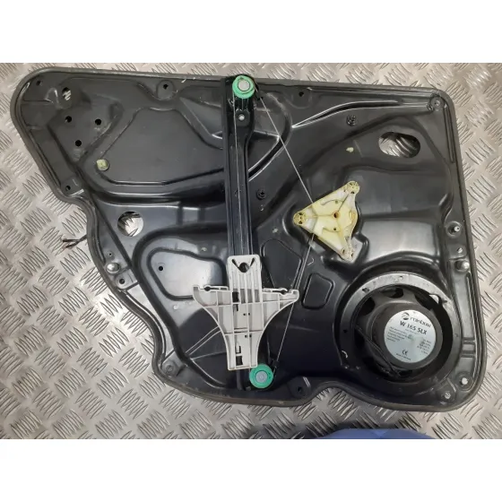Elevalunas Trasero Derecho para Volkswagen Passat Variant (3C5)