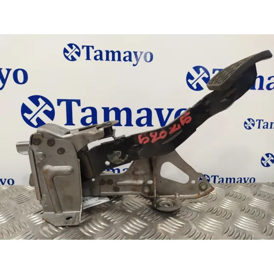 Pedal Freno para Nissan Qashqai (J10)