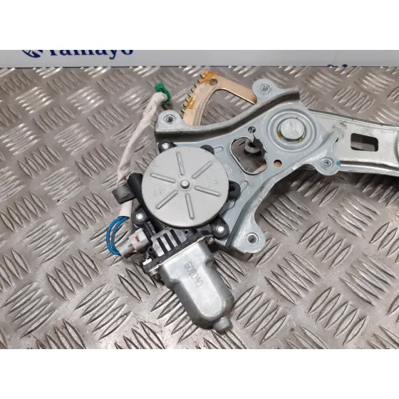Elevalunas Trasero Izquierdo para Subaru Legacy Berl. B13 (Bl)