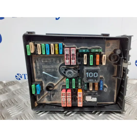 Caja Reles / Fusibles para Volkswagen Golf V Berlina (1K1)