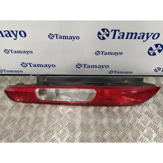 Piloto Trasero Izquierdo para Ford Focus Berlina (Cap)