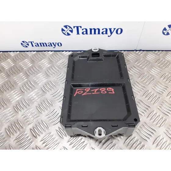 Caja Reles / Fusibles para Jaguar Xf