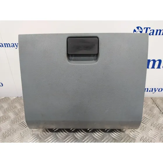 Guantera para Ford Transit Caja Cerrada '06