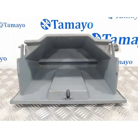Guantera para Ford Transit Caja Cerrada '06