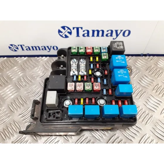 Caja Reles / Fusibles para Kia Cee'd