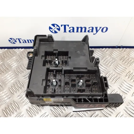 Caja Reles / Fusibles para Kia Cee'd