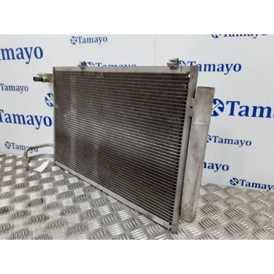 Condensador / Radiador Aire Acondicionado para Ford Fiesta (Cb1)