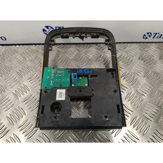 Soporte para Volvo C30