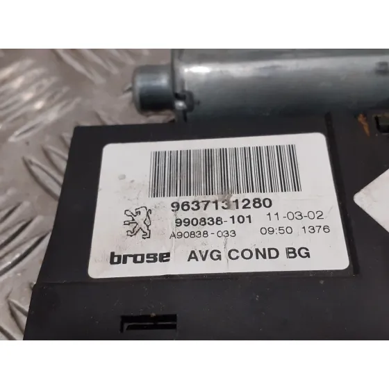 Motor Elevalunas Delantero Izquierdo para Peugeot 307 (S1)
