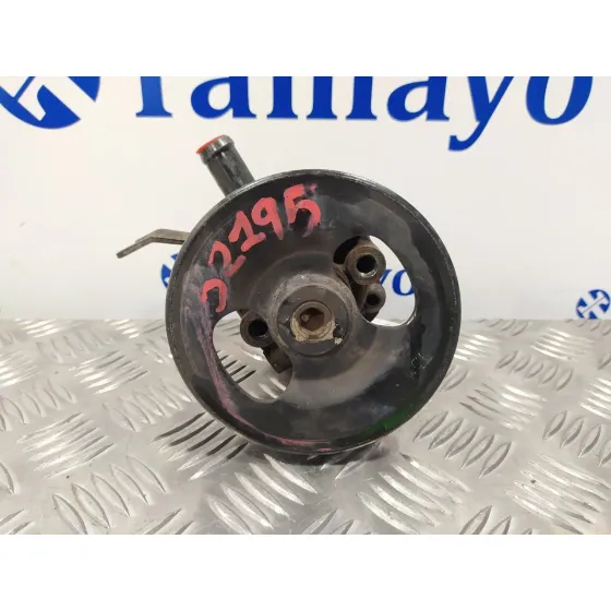Bomba Direccion para Kia Carnival Ii