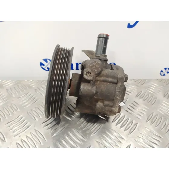 Bomba Direccion para Kia Carnival Ii