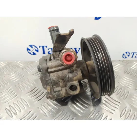 Bomba Direccion para Kia Carnival Ii