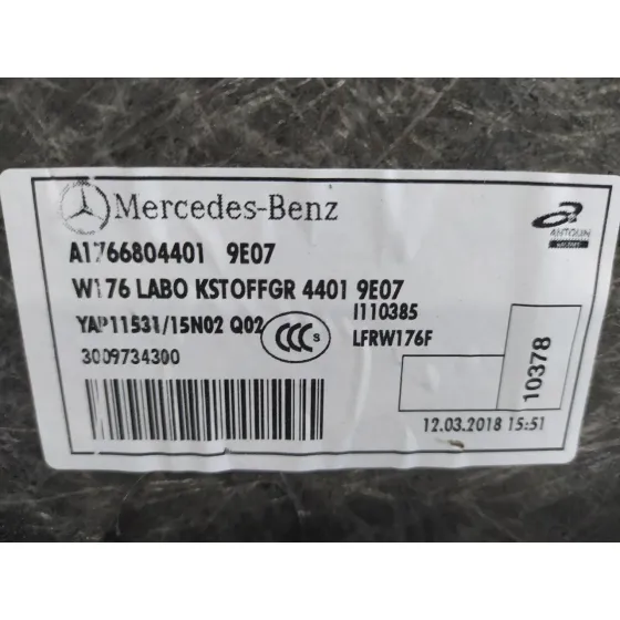 Bandeja Trasera para Mercedes-Benz Clase A (W176)