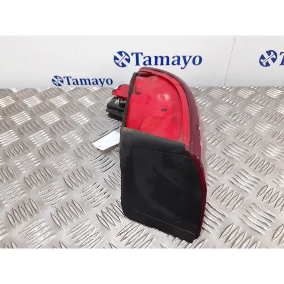 Piloto Trasero Derecho para Alfa Romeo 159 (140)