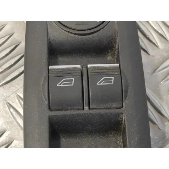 Mando Elevalunas Delantero Izquierdo para Ford Kuga (Cbv)