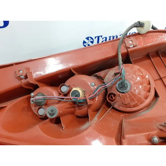 Piloto Trasero Derecho para Mazda 5 Berl. (Cr)