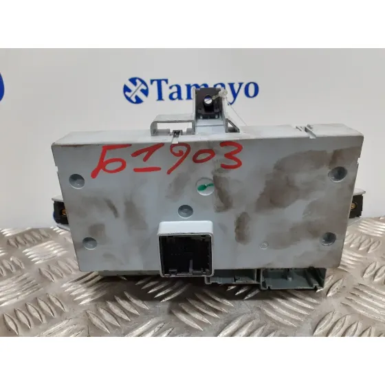 Caja Reles / Fusibles para Fiat Punto Berlina (188)